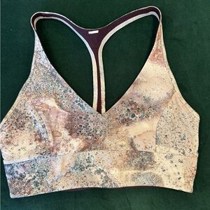 Lululemon Retreat Bra reversible 
Sugar Crush Multi / Black Cherry